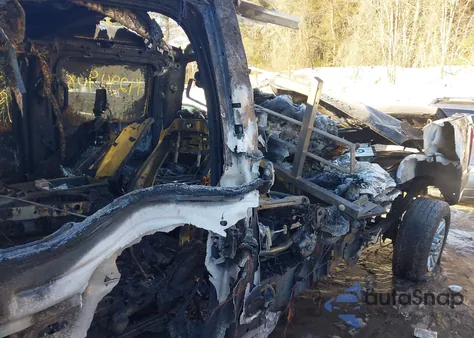 2018 Ford F-250 Xlt from USA, damaged, VIN 1FT7W2B63JEB22320